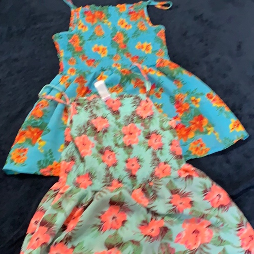 Women’s 2 tank tops